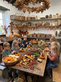Parent & Child pumpkin flower workshop